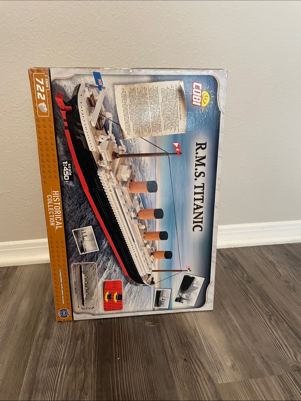 COBI R.M.S. Titanic Brick Model Kit - Black, White & Orange